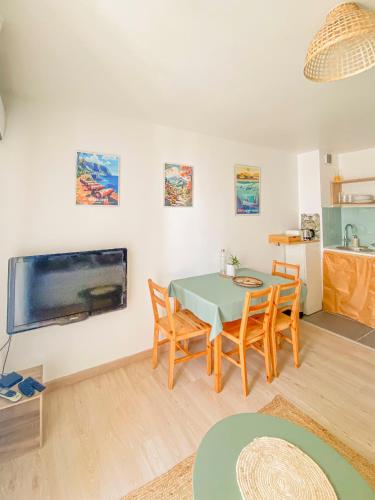Cosy - 2pers - Proche front de mer - By Sister Home, Sainte-Clotilde (fotografie 9)