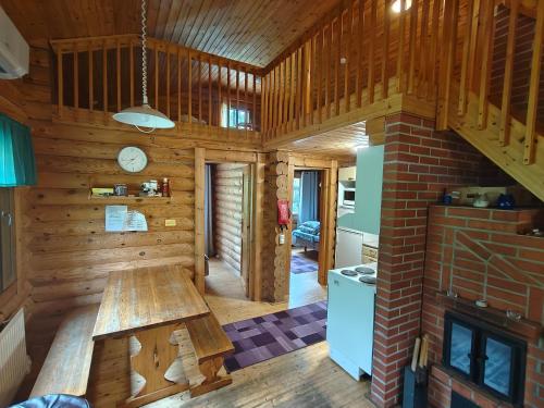 廚房, Kalliorinteen Mökit Suvipirtti (Kalliorinteen Mokit Suvipirtti) in 托伊薩