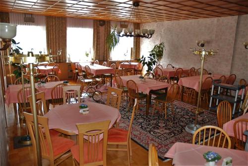 Ресторант, Hotel Restaurant LAHNHOF in Dausenau