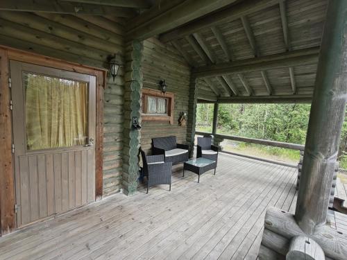 設施, Kalliorinteen Mökit Suvipirtti (Kalliorinteen Mokit Suvipirtti) in 托伊薩