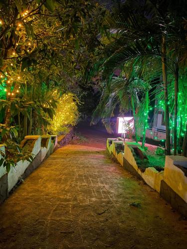 Curved Comforts in Puduppadi