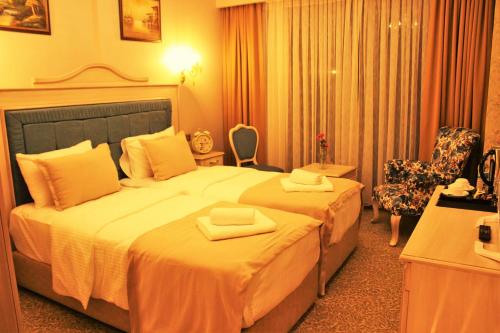 Vendome Hotel - image 6