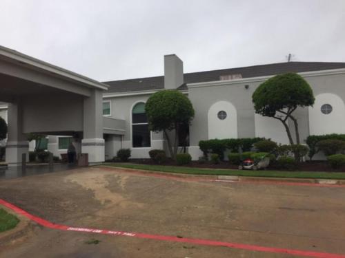 Studio 6  Burleson, TX - 숙소 외관