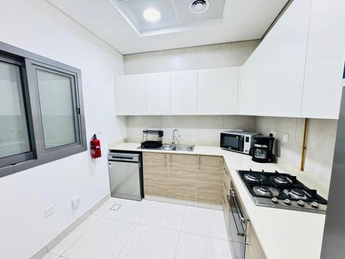Luxury 1BR The Bay Scenic Canal Creek Outlook, Dubaï (photo 10)