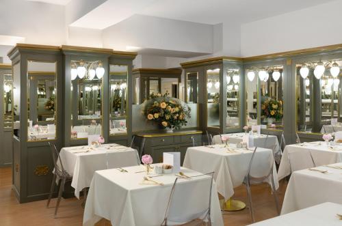 Ételek és italok, Hotel Liberty near Nemzeti Színház