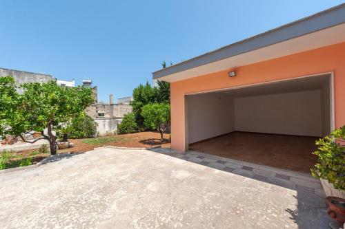 GuestHost - Villa Rossella Civico 73 & 75, Surbo (fotografie 8)