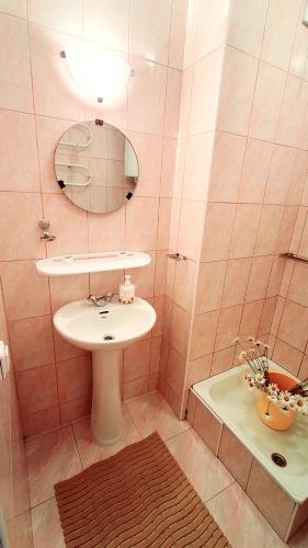 Apartment image 1