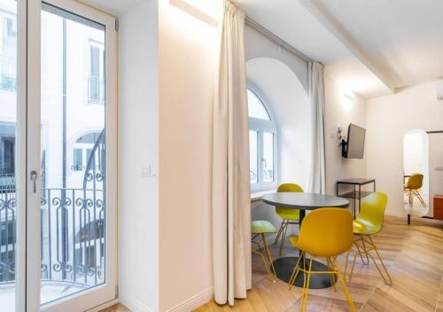 Apartment image 10