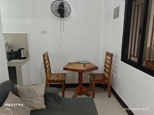 New Clark City Guest House R208 in Capas