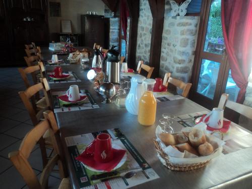 ferme de séjour verchalles (ferme de sejour verchalles) in แซงต์ เนกแตร์