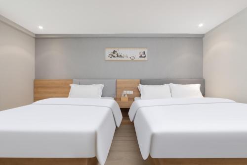 Superior Double Room image 2