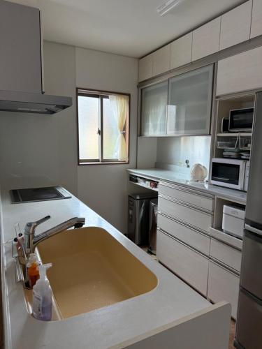 オルちゅーばーハウス#カプセルホテル風#1人部屋#ホスト居住型民泊#定点カメラにてライブ配信中, Fukui (fotografie 6)
