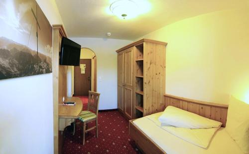 Single Room with Balcony