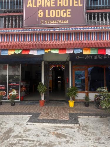 Alpine family hotel and lodge in 비르타모드