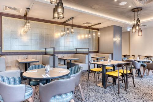 Premier Inn Dublin City North Docklands - image 2