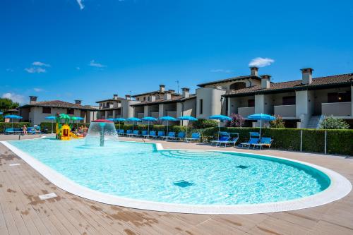 Úszómedence, Airone Bianco Residence Village in Lido Delle Nazioni