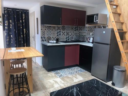 La Chapelle de Monet - Logis Les Marguerites in Bois-Jerome-Saint-Ouen