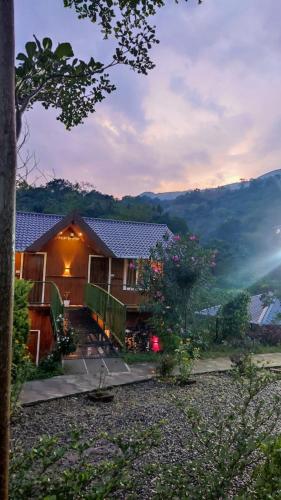 Don's River Valley Jungle Resort in Marajura