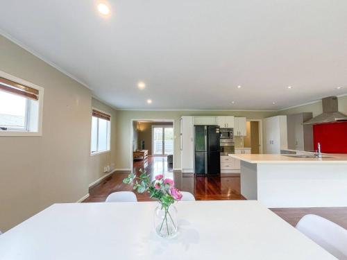 Glendowie Haven - 4Brm 2 Bath, Auckland (fotografie 10)