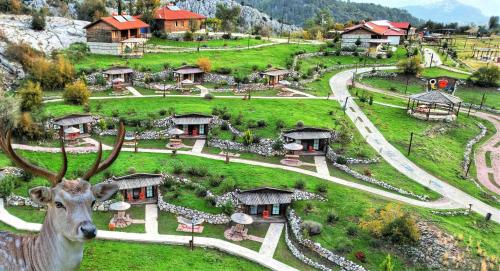 Milyos Hotel in Bucak