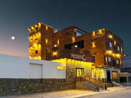 Hotel One University Sukkur