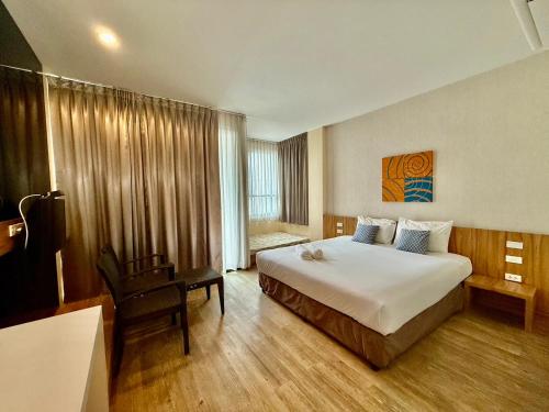 アポ ホテル (Apo Hotel) in クラビ