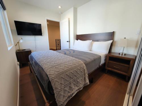 Newly built three bedroom close to Rodeo Drive Hollywood Downtown and Beaches Close to attractions, Los Angeles (fotografie 5)
