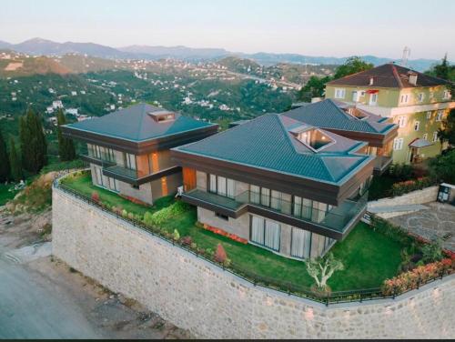 Luxury Villas in เบงกิซู