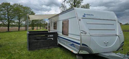Domek, caravaning nad jeziorem, Giże