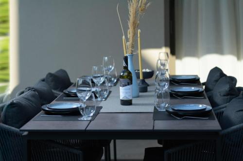 Kritida Villa Luxury Nest with heated pool 3