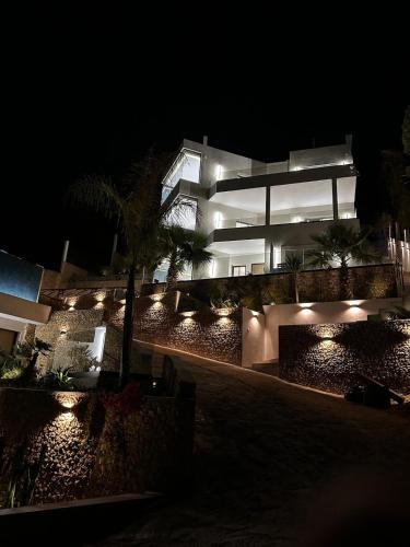 Villa Horizon - luxury between sea & nature in Raf Raf