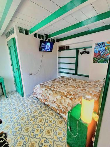 GoldenCube Guest House