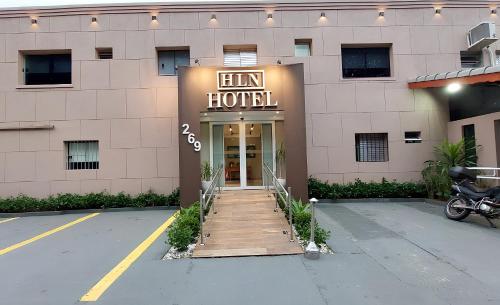HLN Hotel - Expo - Anhembi, Сан-Паулу