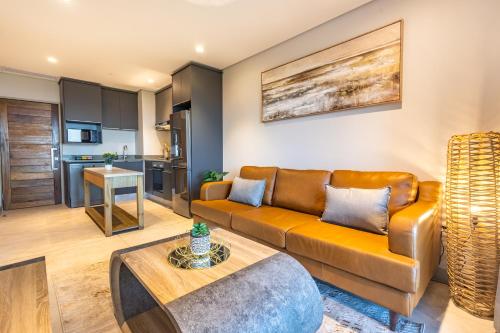 One-Bedroom Apartment with Balcony image 6