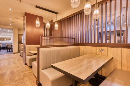 Premier Inn Dublin City Temple Bar - image 14