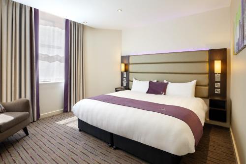 Premier Inn Dublin City Temple Bar - image 2