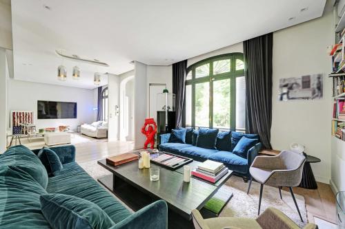 Mansion with swimming pool - 5BD/10P - Neuilly - image 5