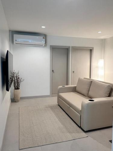2 Bed & 2 Bath Suite, 3rd floor