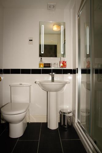 Kilmorey Lodge - image 14