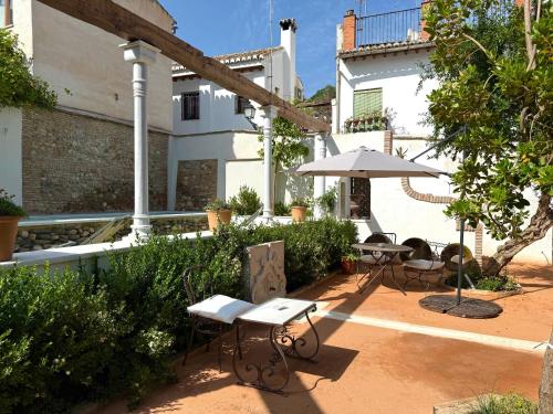 Carmen de Ramilla, encantadora Guesthouse con piscina soleada, Гранада (фото 7)