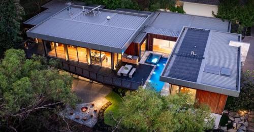 Family Retreat Pool, Spa & Sauna – khách sạn tại Mornington