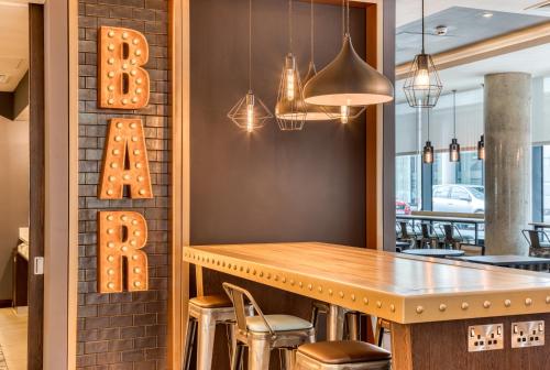 Premier Inn Dublin City Gloucester St South - image 13