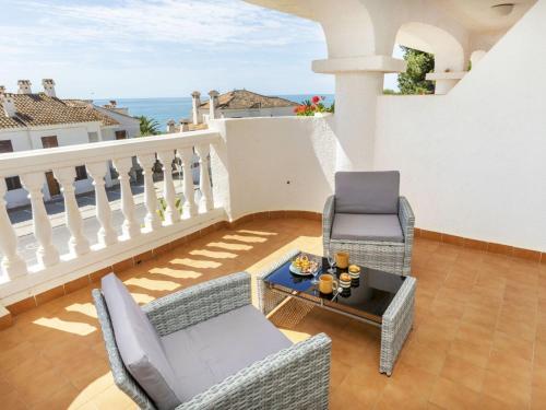 Apartment Dúplex El Faro B by Interhome