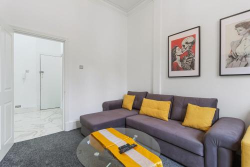 1Bedroom Gem in Mayfair on Iconic Oxford Street!1GC - image 11