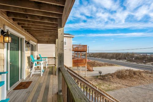 Surfs Up in Kitty Hawk (NC)