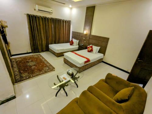shelton guest House - image 5