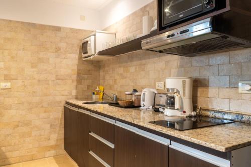 Two-Bedroom Apartment with Balcony image 10