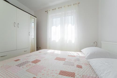 Apartments Miamare