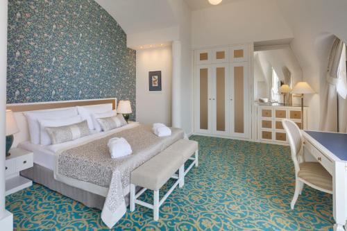 Hotel Savoy Prague - image 4
