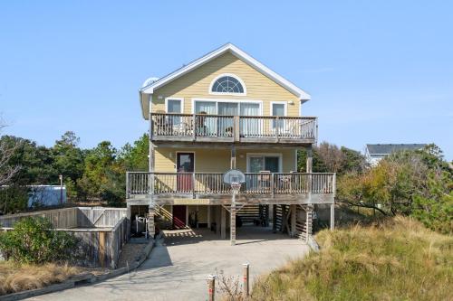 Terrapin Station, Corolla
